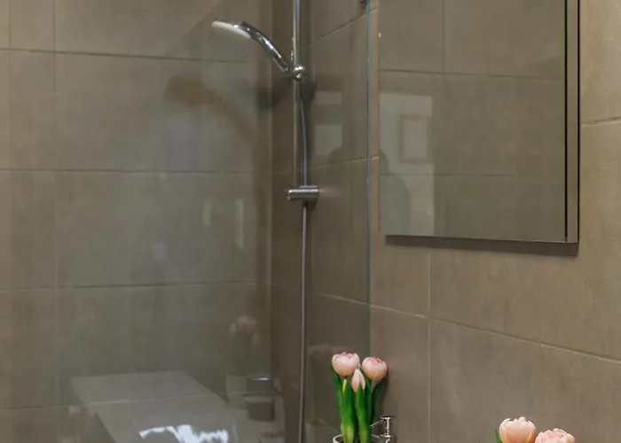 K40 Romantic Deluxe In The Center