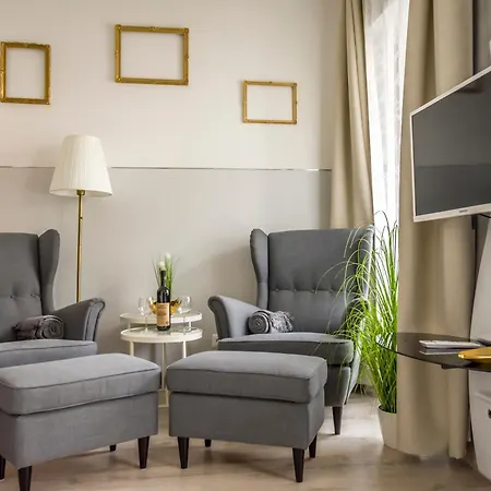 Апартаменты K40 Romantic Deluxe In The Center